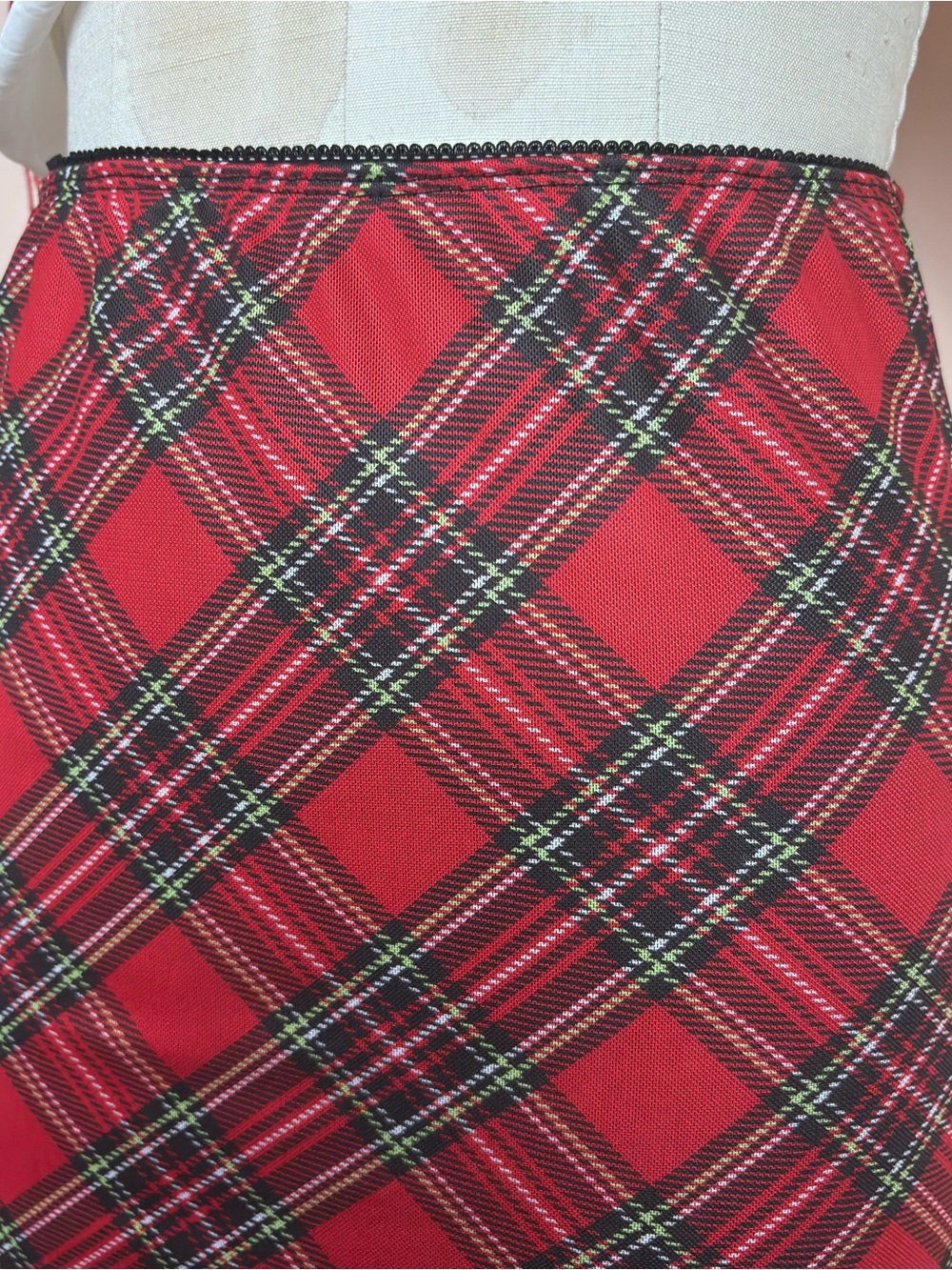 Red Tartan Plaid Mesh 90s Midi Skirt Small - Picture 6 of 7